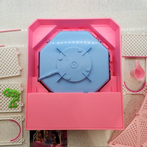 Barbie PInk Sparkles Bubblin' Pretty Spa CIB - Picture 13 of 17